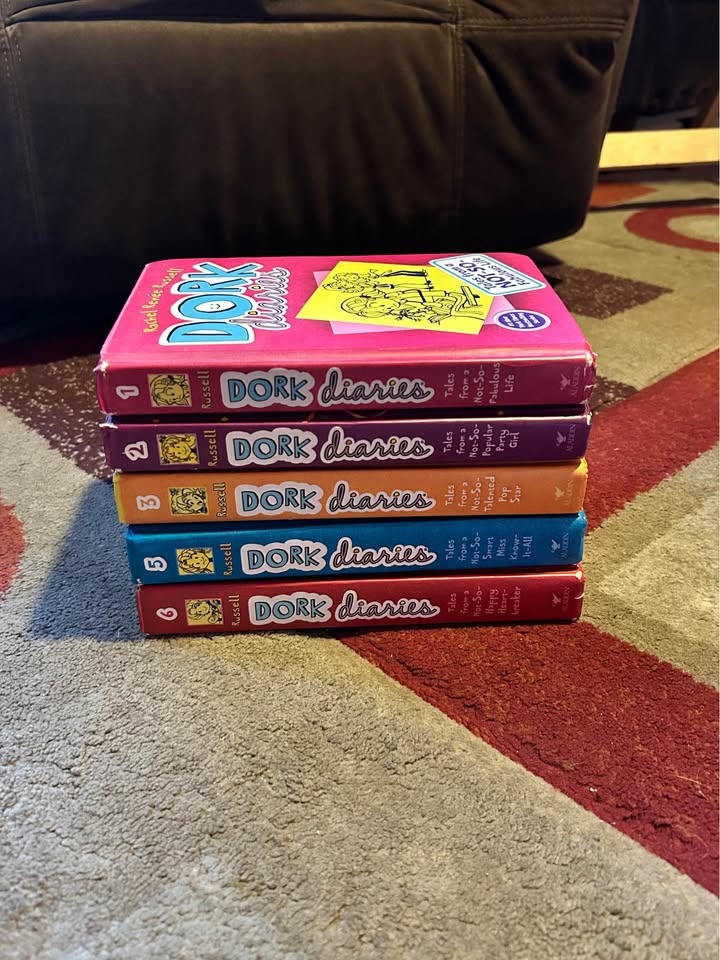 Dork Diaries Hardcover Books (Negotiable) - photo 3
