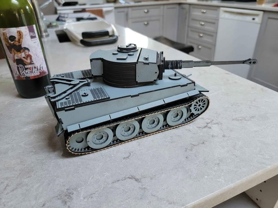 Tiger E Panzer Tank - Laser Cut & Hand Assembled - photo 4