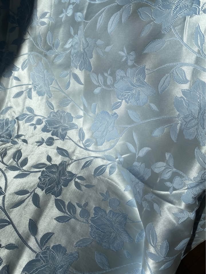 Blue/Silver Floral Motif Polyester Fabric - photo 3