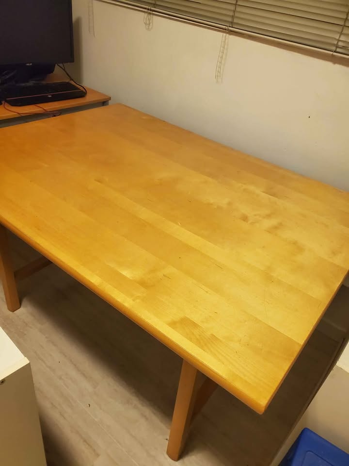 Table - photo 3