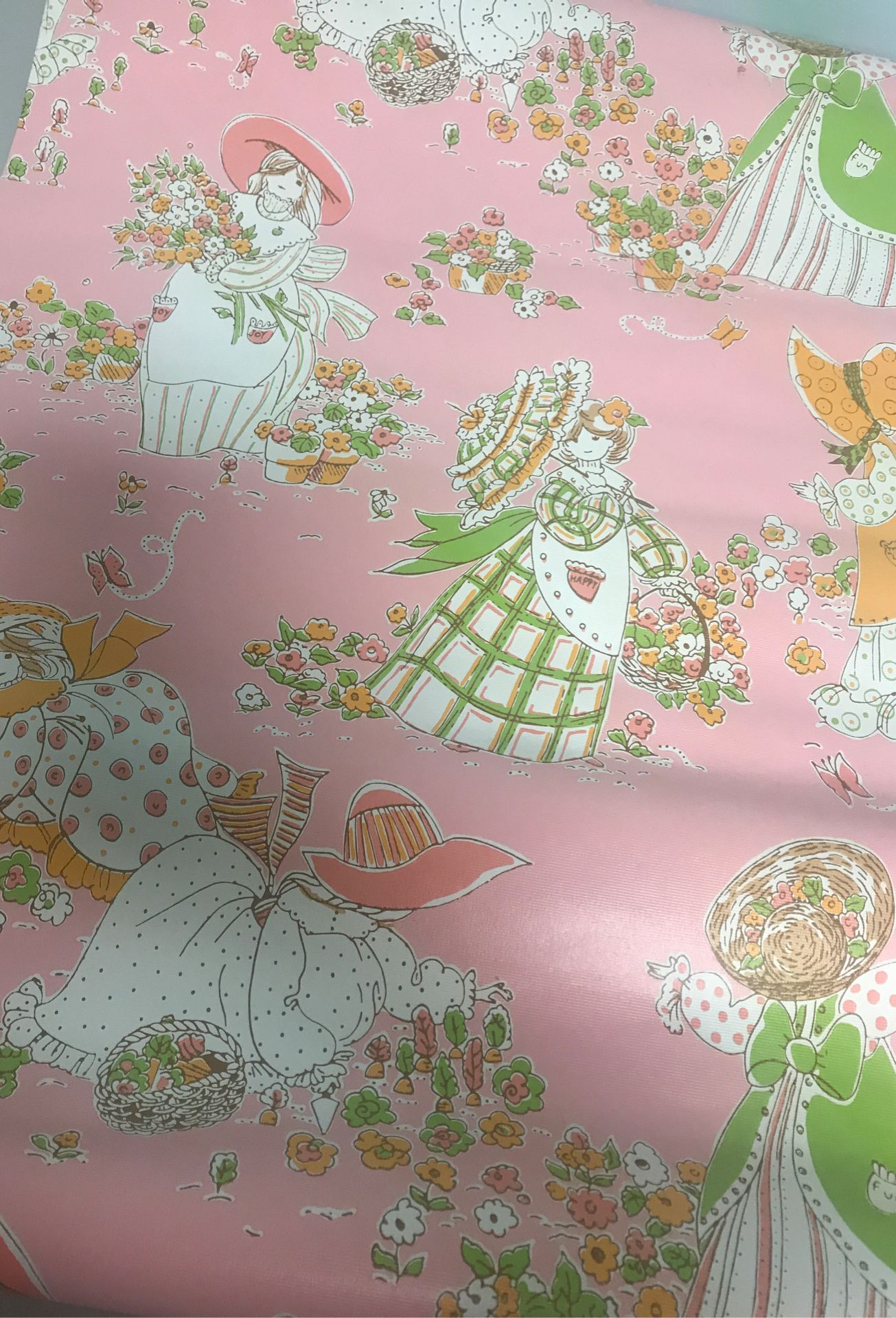 Sunworthy Wallpaper - 20.3 in x 41.4 ft