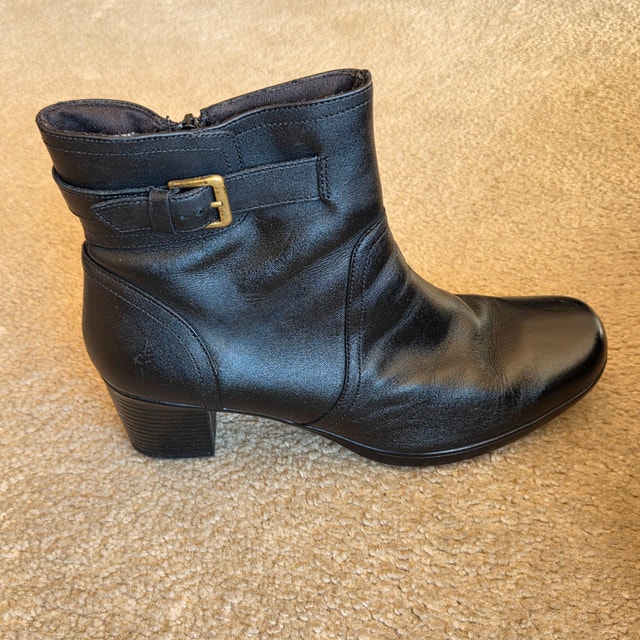 Clarks Ankle Boots 64896 Women's Black Leather Size 11M (US) - photo 3