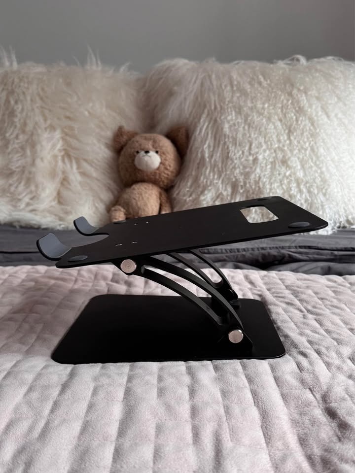 Macbook stand - photo 2