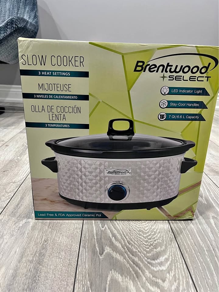 Brentwood Select 7 Quart Slow Cooker, White $50