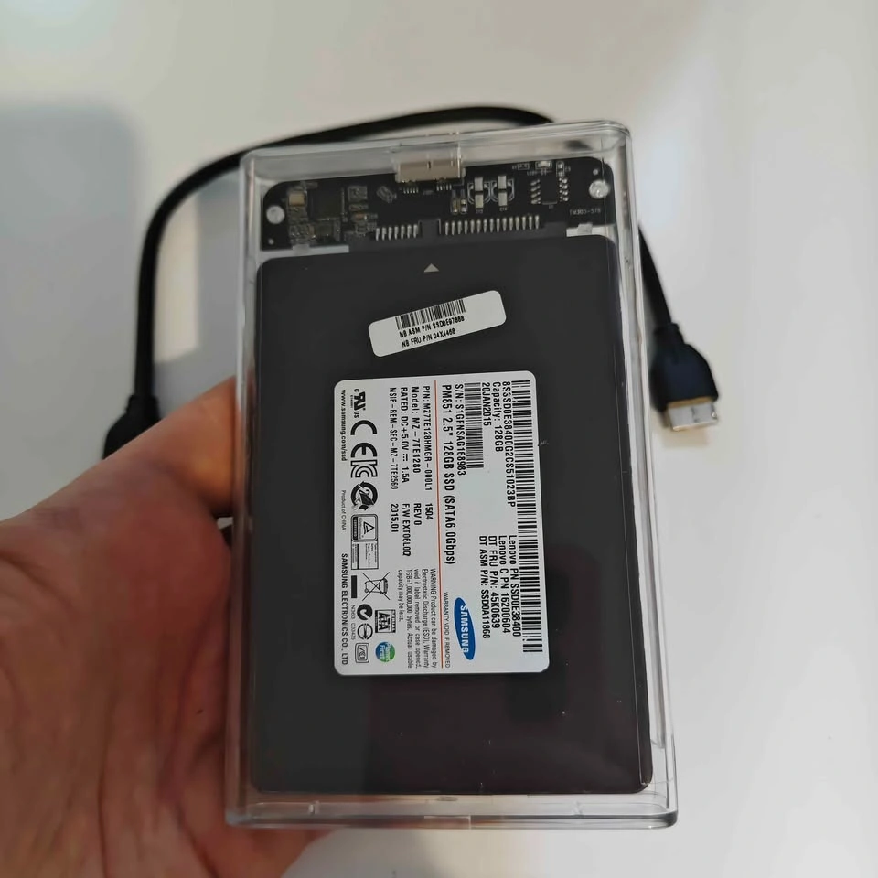 USB 3.0 SATA External 2.5" HDD SSD Enclosure - photo 2