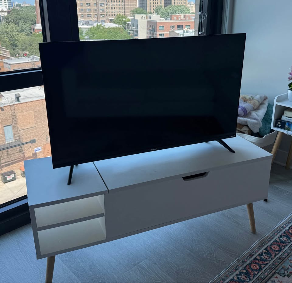Hisense Roku TV - photo 3
