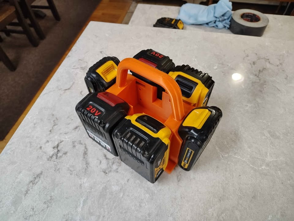DeWalt 3D Printed 20V Battery Caddy - photo 2