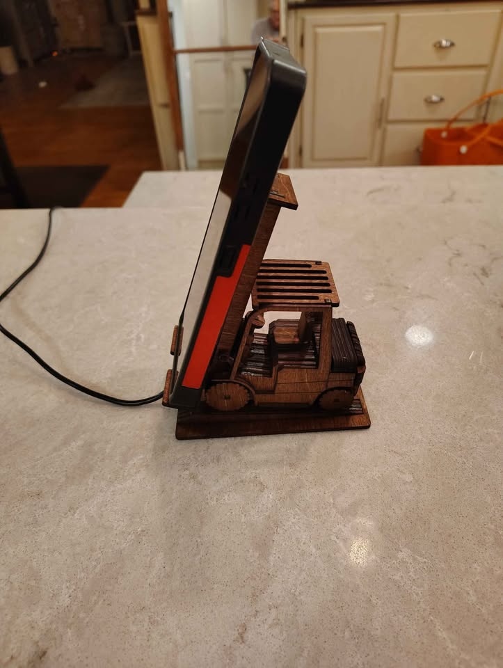 Laser Cut Wooden Forklift Smart Phone Stand - photo 3