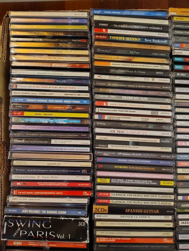 Large Collection of Mostly Classical CDs - photo 2