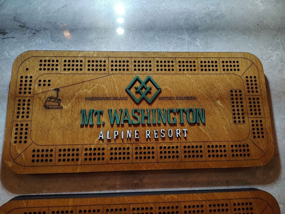 Laser Cut Mount Washington Cribbage Board (Limited Edition) - photo 3