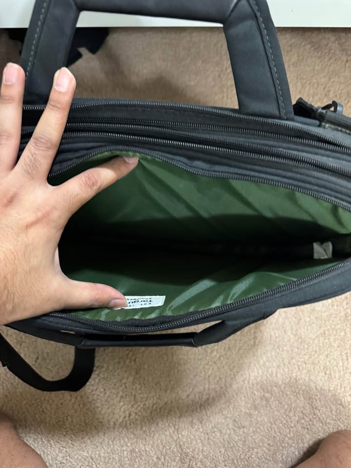 Targus Laptop Bag Never Used - photo 3