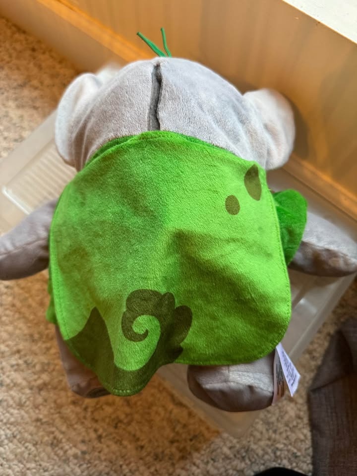 Disney's Frozen Transforming Troll Plush - photo 2