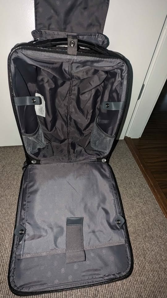 Brand New 4-Wheel Carry-On Luggage - photo 5