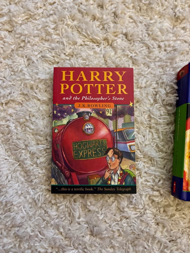 Harry Potter Books - Philosophers Stone & Half Blood Prince - photo 2