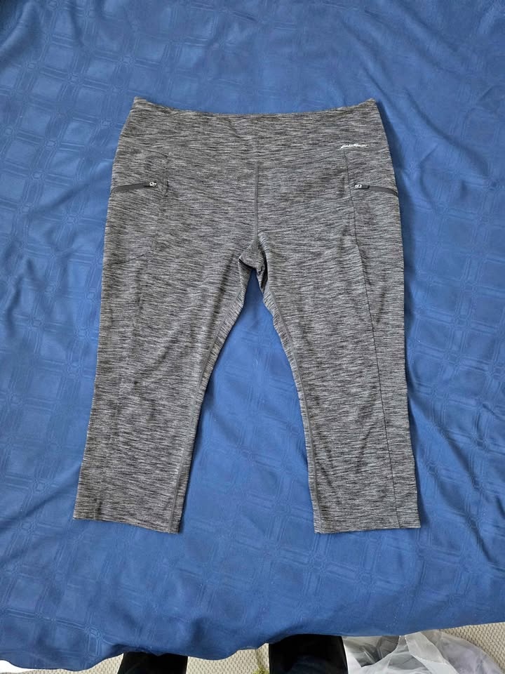 Eddie Bauer Women's XL Grey Heathered Capri Leggings