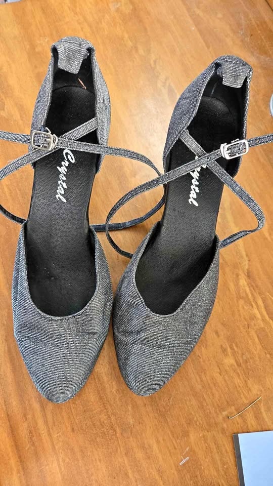 Ballroom Dance Shoes, Size 9