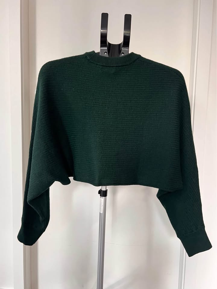 Wilfred Ribbed Green Cropped Sweater - photo 3