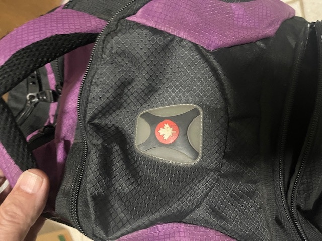 Backpack with USB opening, Excellent condition, 13” x 19” - photo 2