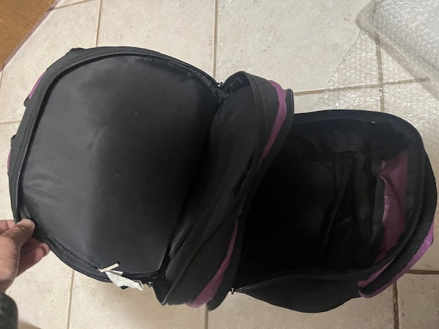 Backpack with USB opening, Excellent condition, 13” x 19” - photo 4