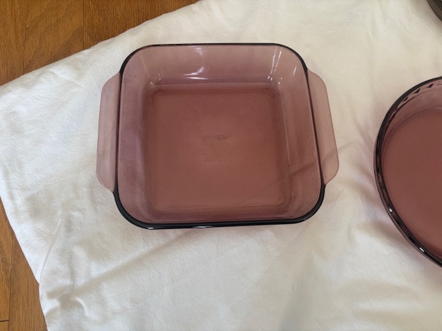 Vintage Pyrex Cranberry 8" Square Dish