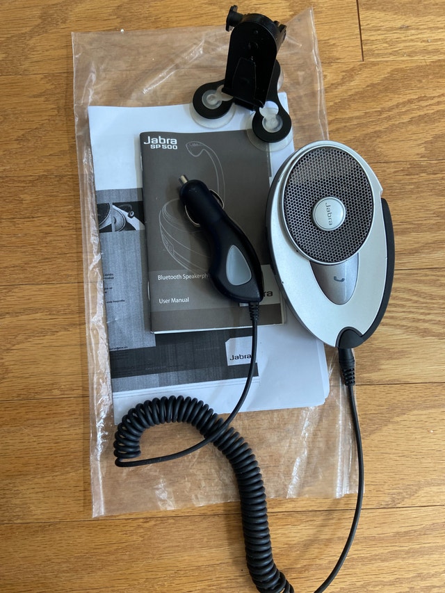 Jabra Bluetooth Speakerphone Car Kit w/ Manual