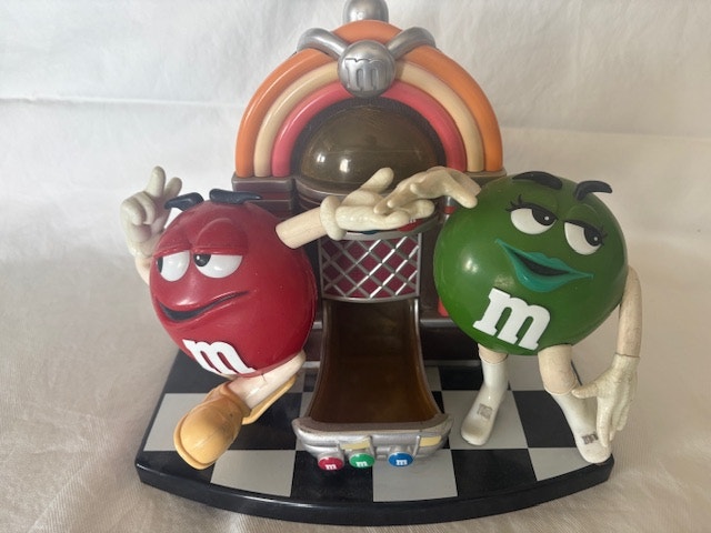 M & M Rock And Roll Jukebox