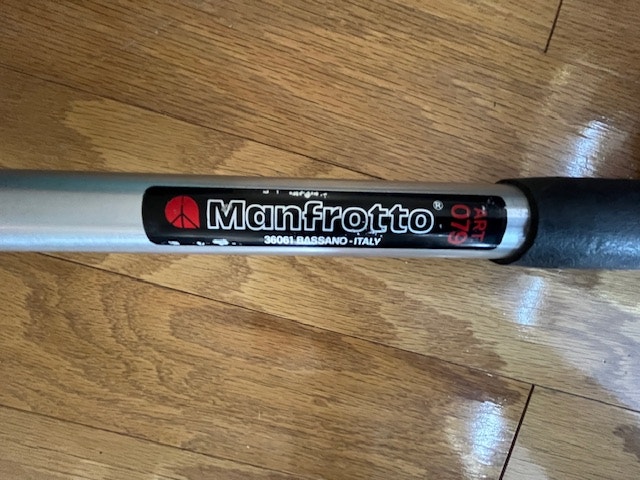Manfrotto Manopod, 63”, excellent condition