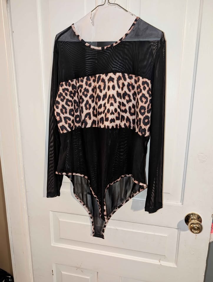 Women's Clothing Sale - photo 4
