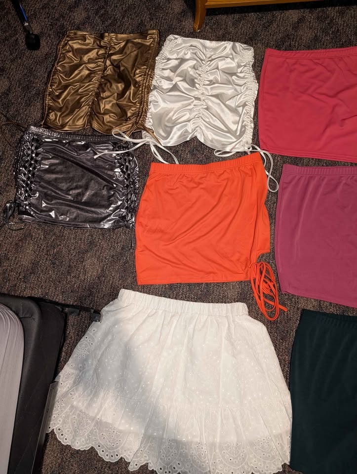 Women's Clothing Sale - photo 2