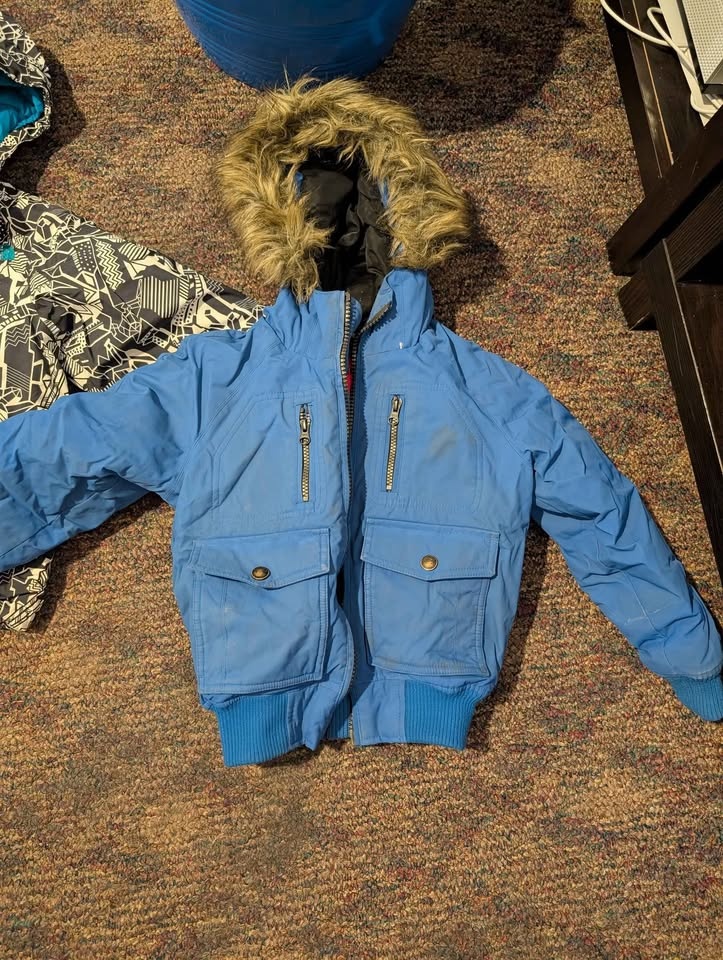 Boys Size 6 Coats and Snow Pants - photo 2