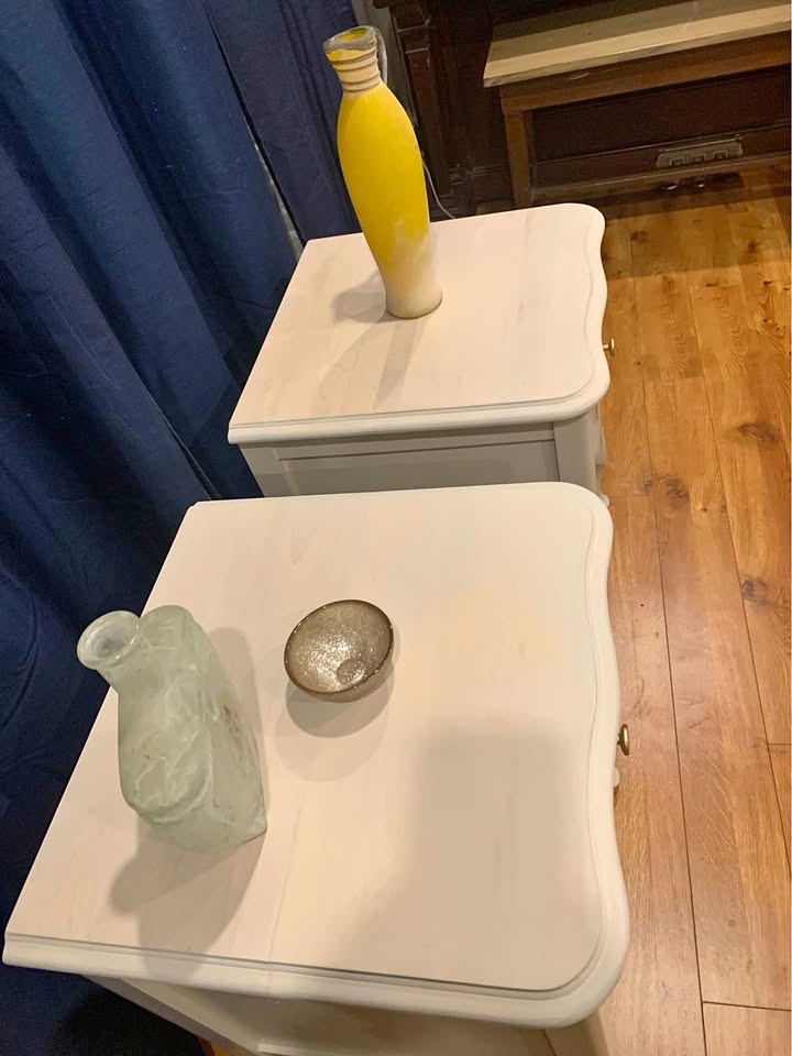 Baronet Maple Nightstands/Side Tables