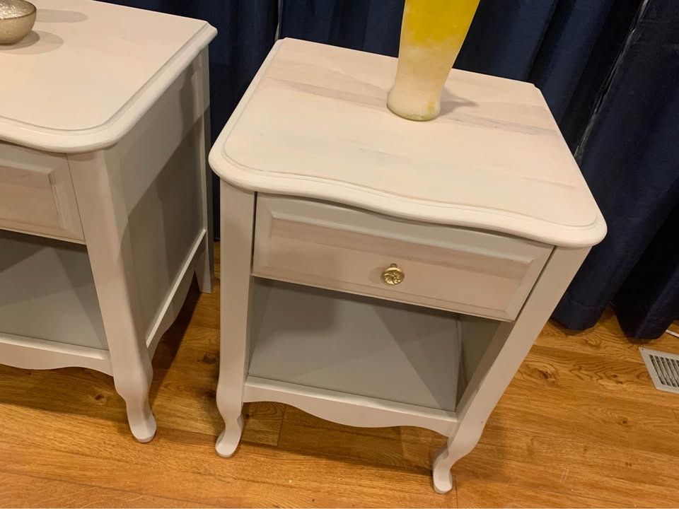 Baronet Maple Nightstands/Side Tables - photo 3
