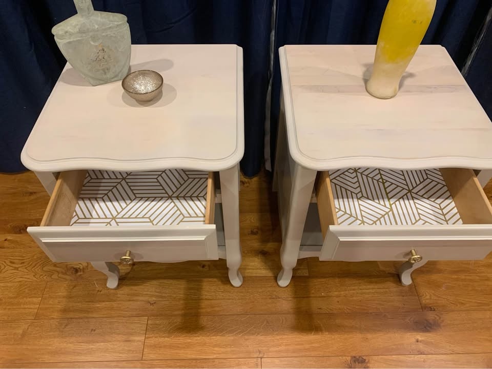 Baronet Maple Nightstands/Side Tables - photo 4