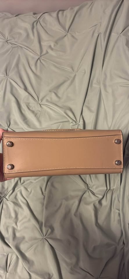 Authentic Coach Shoulder Bag - photo 3