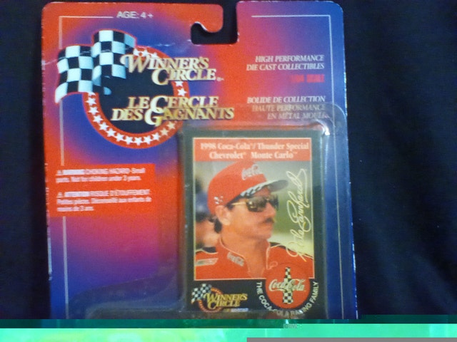 High Performance Die Cast Collectibles// NASCAR - photo 2
