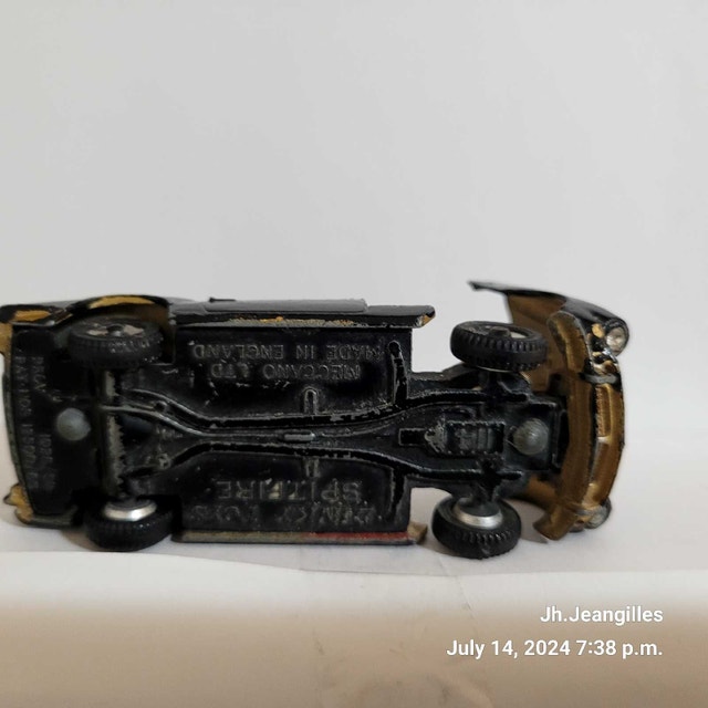 Vintage Dinky Toys SpitFire Diecast - photo 3