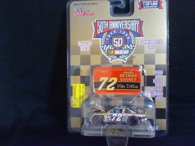 RACING CHAMPION Nascar Gold Commemorative Series - photo 3