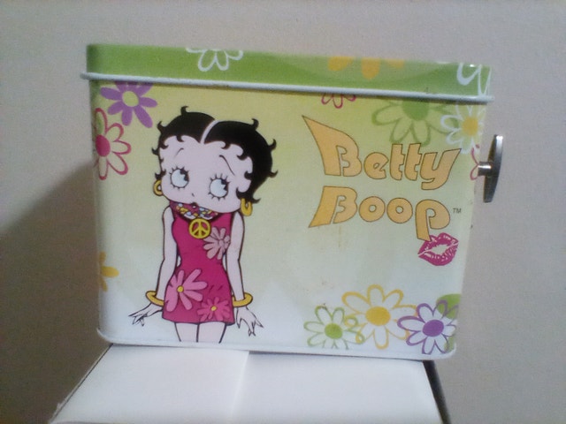 Betty Boop Metal Musical Box