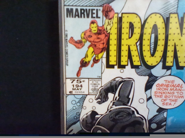 Comic Book Lot // IRON MAN - photo 2