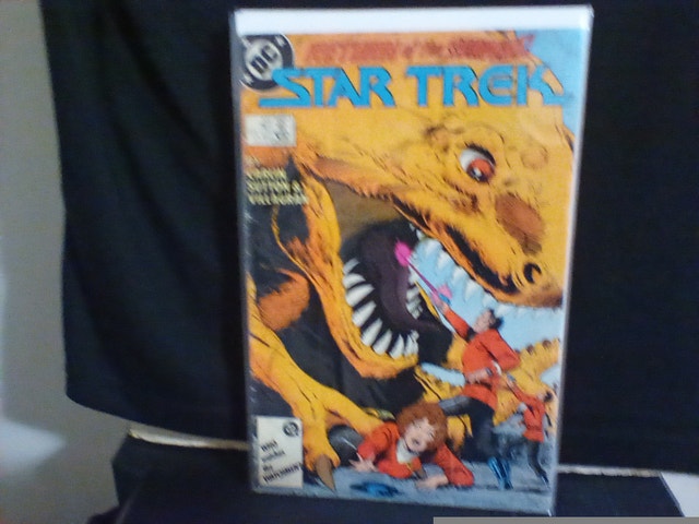 STAR TREK Comic Book lot - photo 3