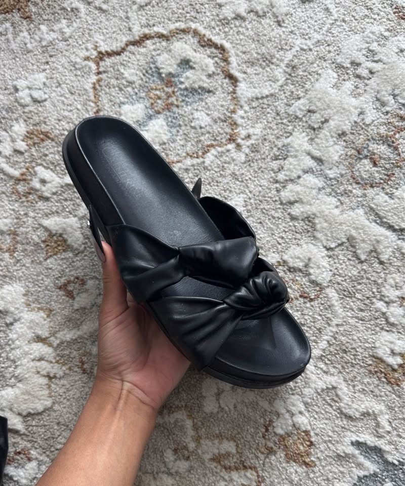 CATHERINE Black Knotted Slide Sandals - photo 3