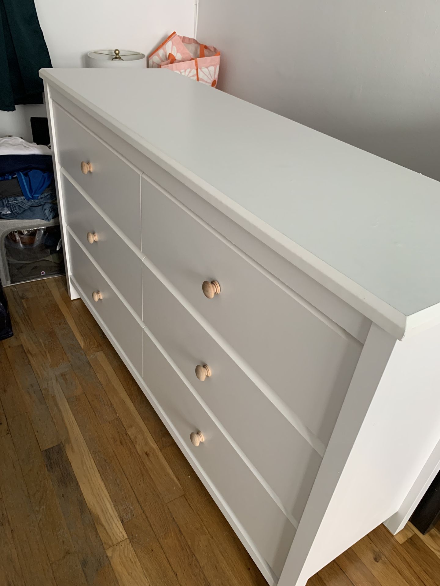Storkcraft Alpine 6-Drawer Dresser (White) - photo 5