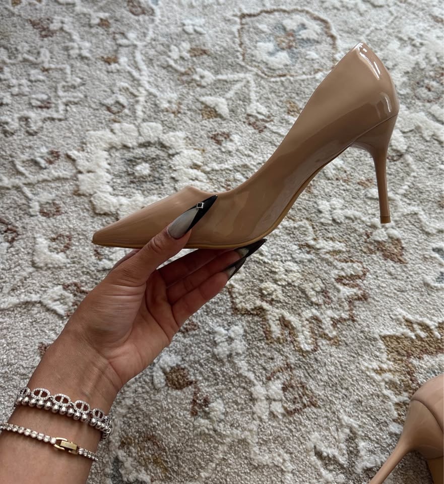 NEW Nude Leather Pointed Toe Heels - photo 2