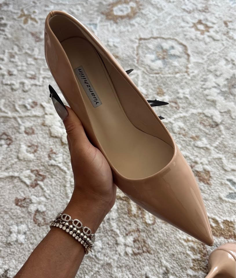 NEW Nude Leather Pointed Toe Heels - photo 3