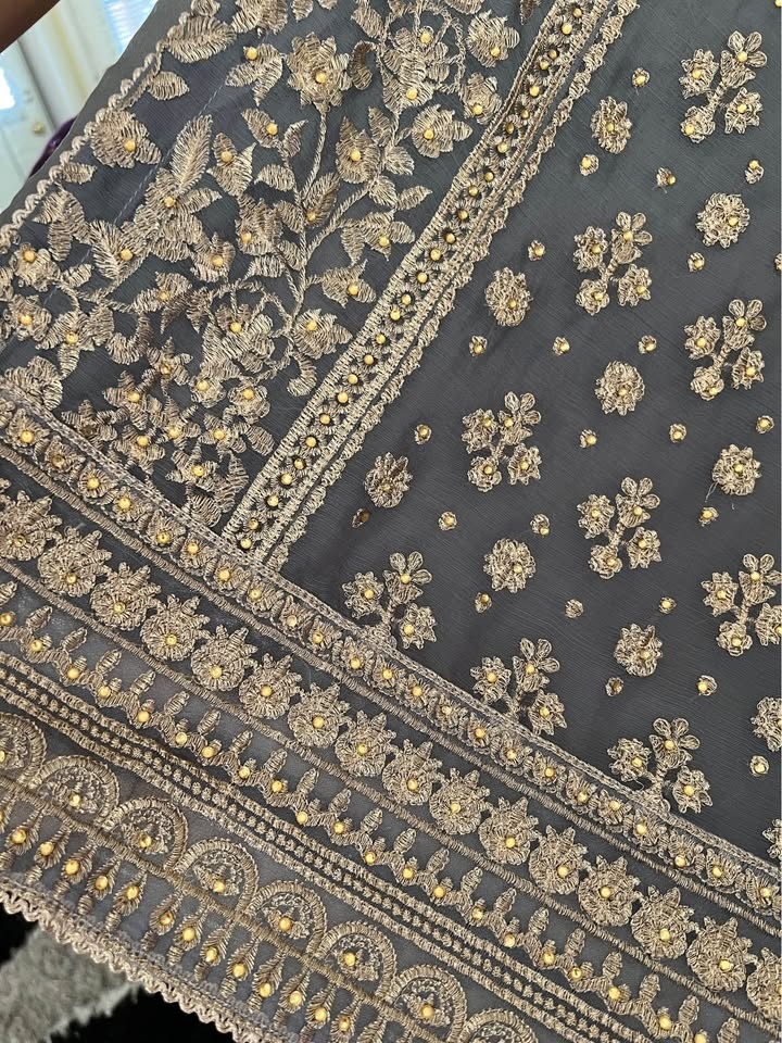 Embroidered 3 Pcs Gharara Suit - photo 3