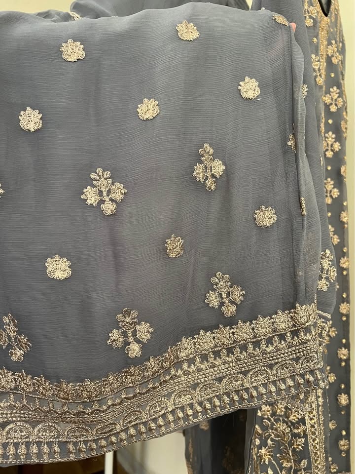 Embroidered 3 Pcs Gharara Suit - photo 5