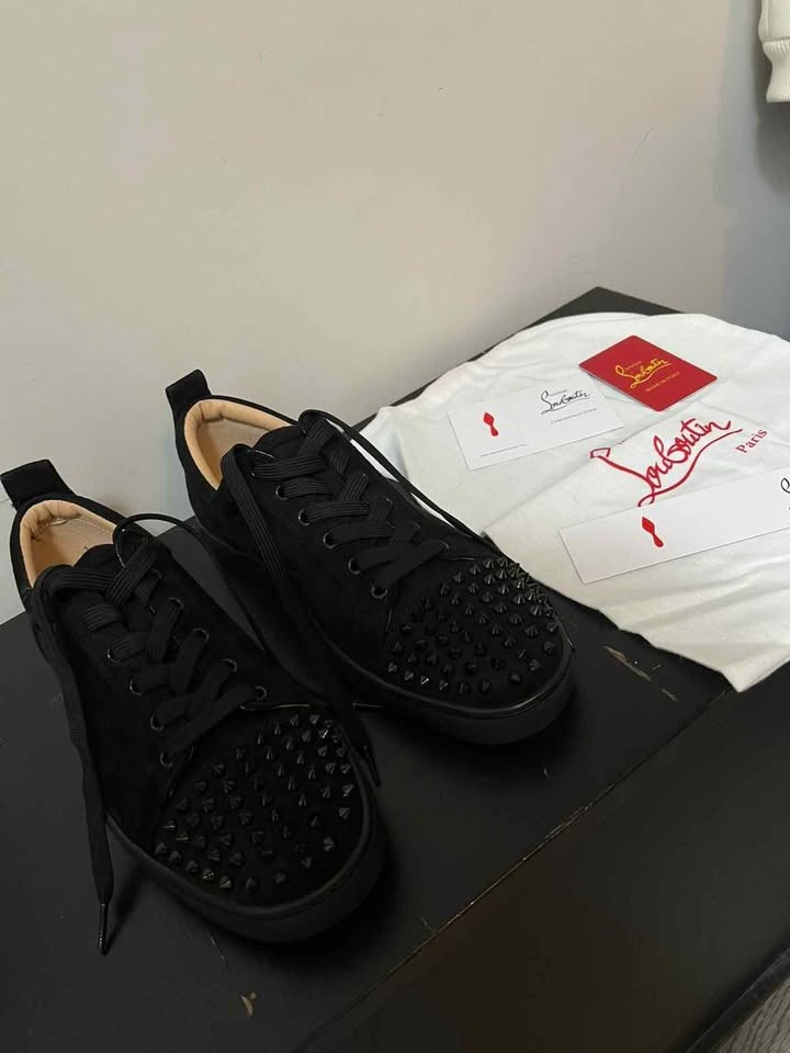 Christian Louboutin Shoes - photo 2