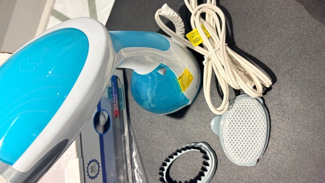 Beautural Garment Steamer - Open Box, New