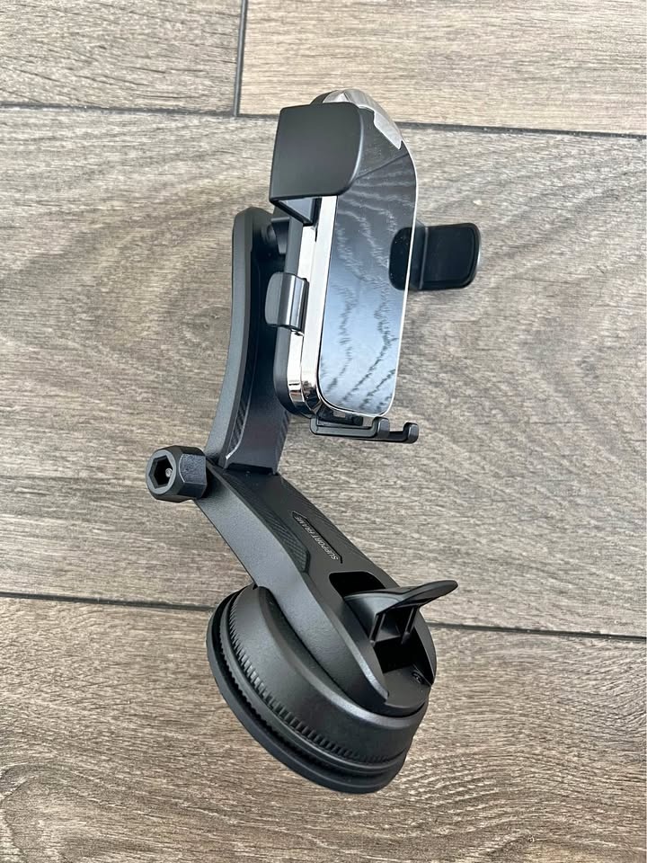 Car Phone Mount – Suction Dashboard Holder