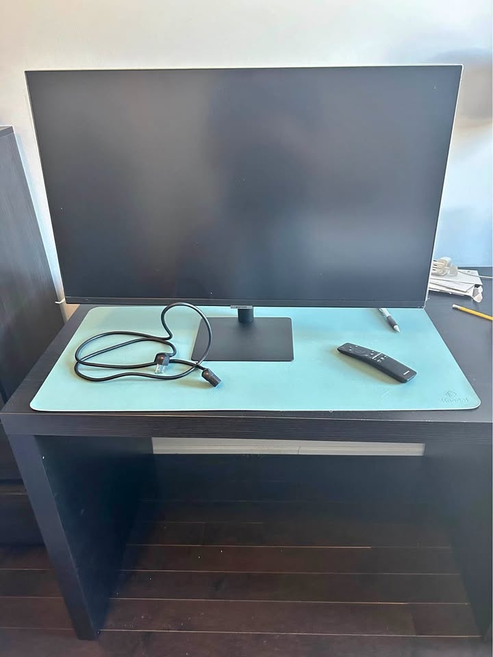 Samsung M7 Smart Monitor 32” 4K UHD TV
